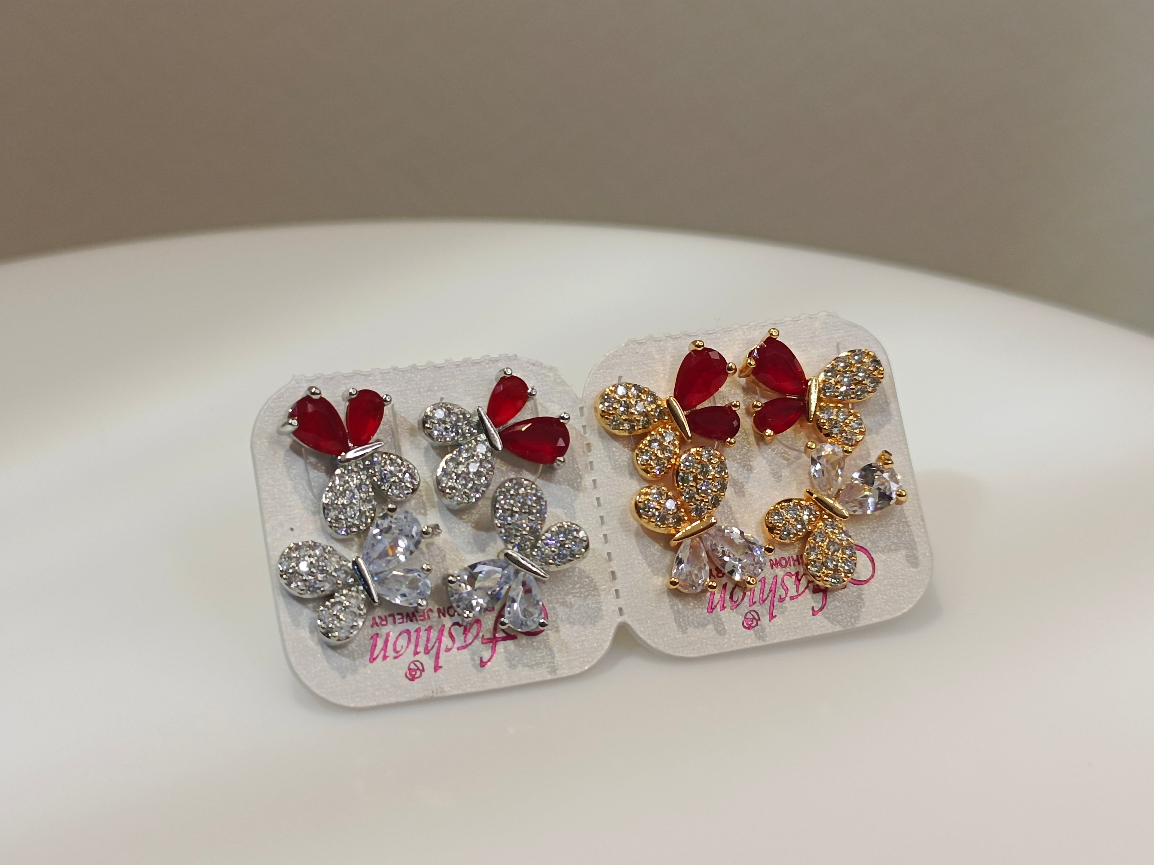 𝐄𝐚𝐫𝐫𝐢𝐧𝐠𝐬 𝐃𝐞𝐬𝐢𝐠𝐧