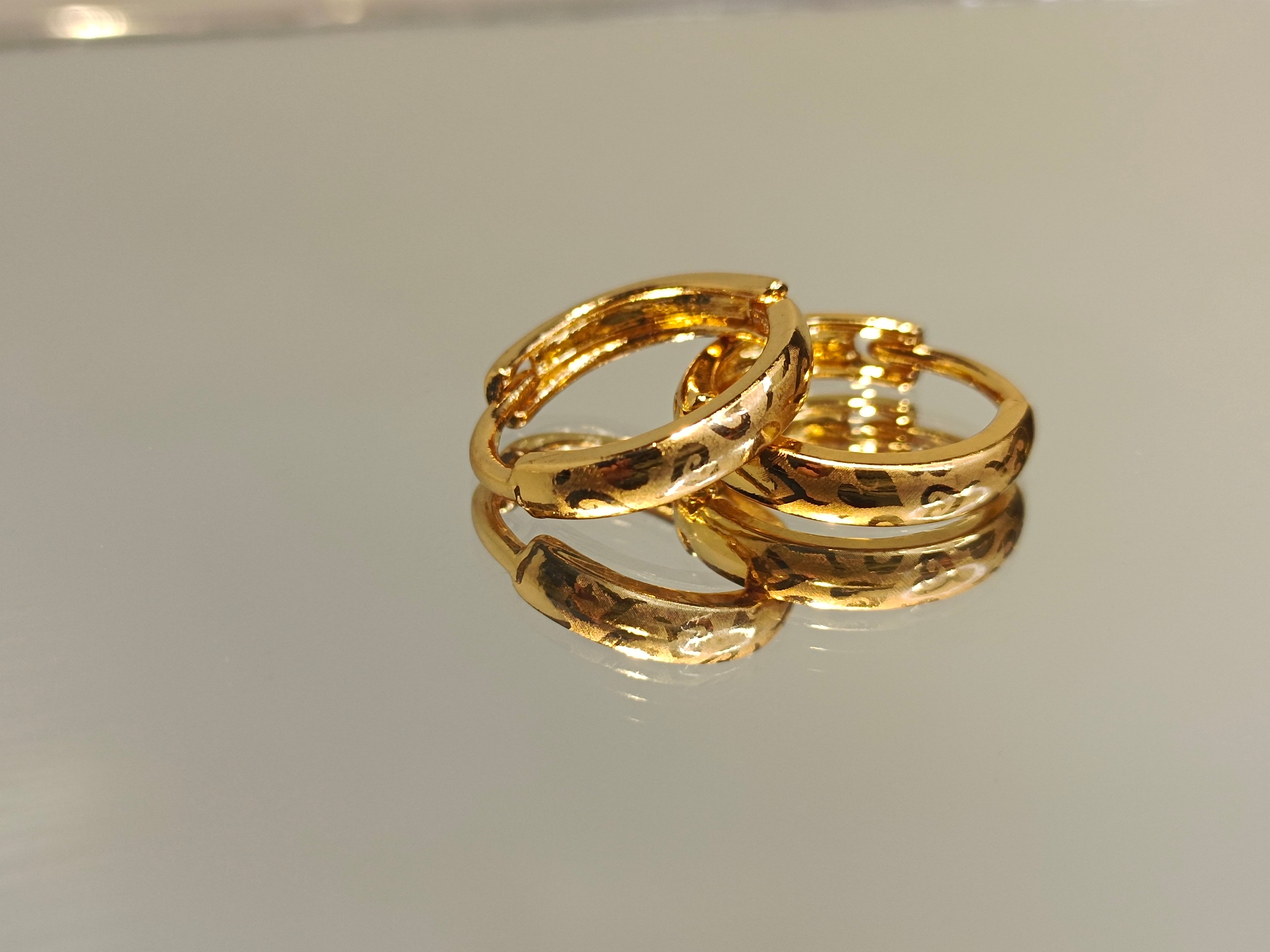 𝐆𝐨𝐥𝐝 𝐏𝐥𝐚𝐭𝐞𝐝 𝐄𝐧𝐠𝐫𝐚𝐯𝐞𝐝 𝐇𝐨𝐨𝐩 𝐄𝐚𝐫𝐫𝐢𝐧𝐠𝐬 – 𝐄𝐥𝐞𝐠𝐚𝐧𝐭 𝐝𝐢𝐟𝐟𝐞𝐫𝐞𝐧𝐭 𝐝𝐞𝐬𝐢𝐠𝐧 𝐃𝐚𝐢𝐥𝐲 𝐖𝐞𝐚𝐫 𝐂𝐨𝐥𝐥𝐞𝐜𝐭𝐢𝐨𝐧