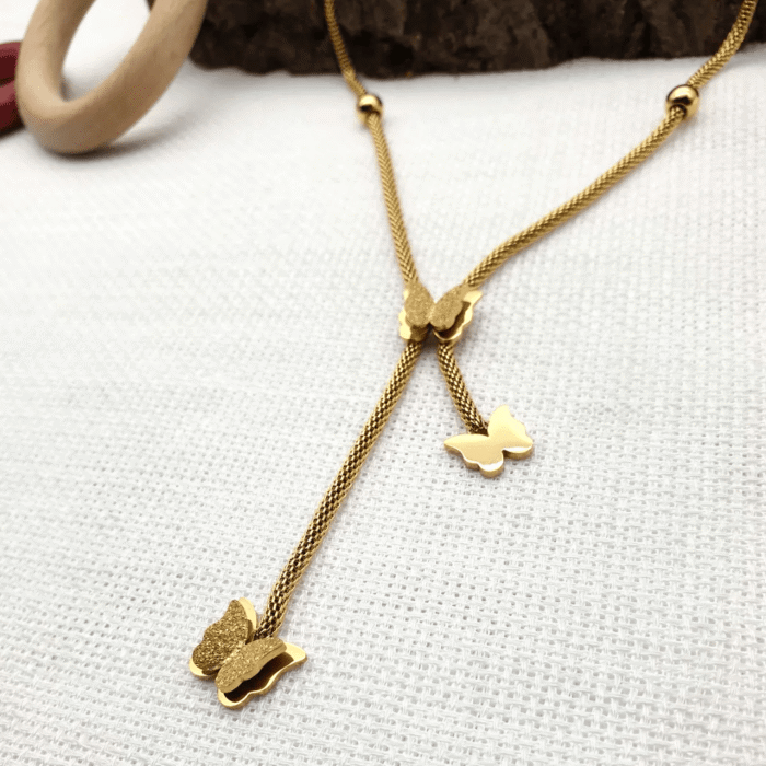 𝐁𝐮𝐭𝐭𝐞𝐫𝐟𝐥𝐲 𝐂𝐚𝐬𝐜𝐚𝐝𝐞 – 𝐆𝐨𝐥𝐝 𝐏𝐥𝐚𝐭𝐞𝐝 𝐃𝐞𝐬𝐢𝐠𝐧𝐞𝐫 𝐍𝐞𝐜𝐤𝐥𝐚𝐜𝐞